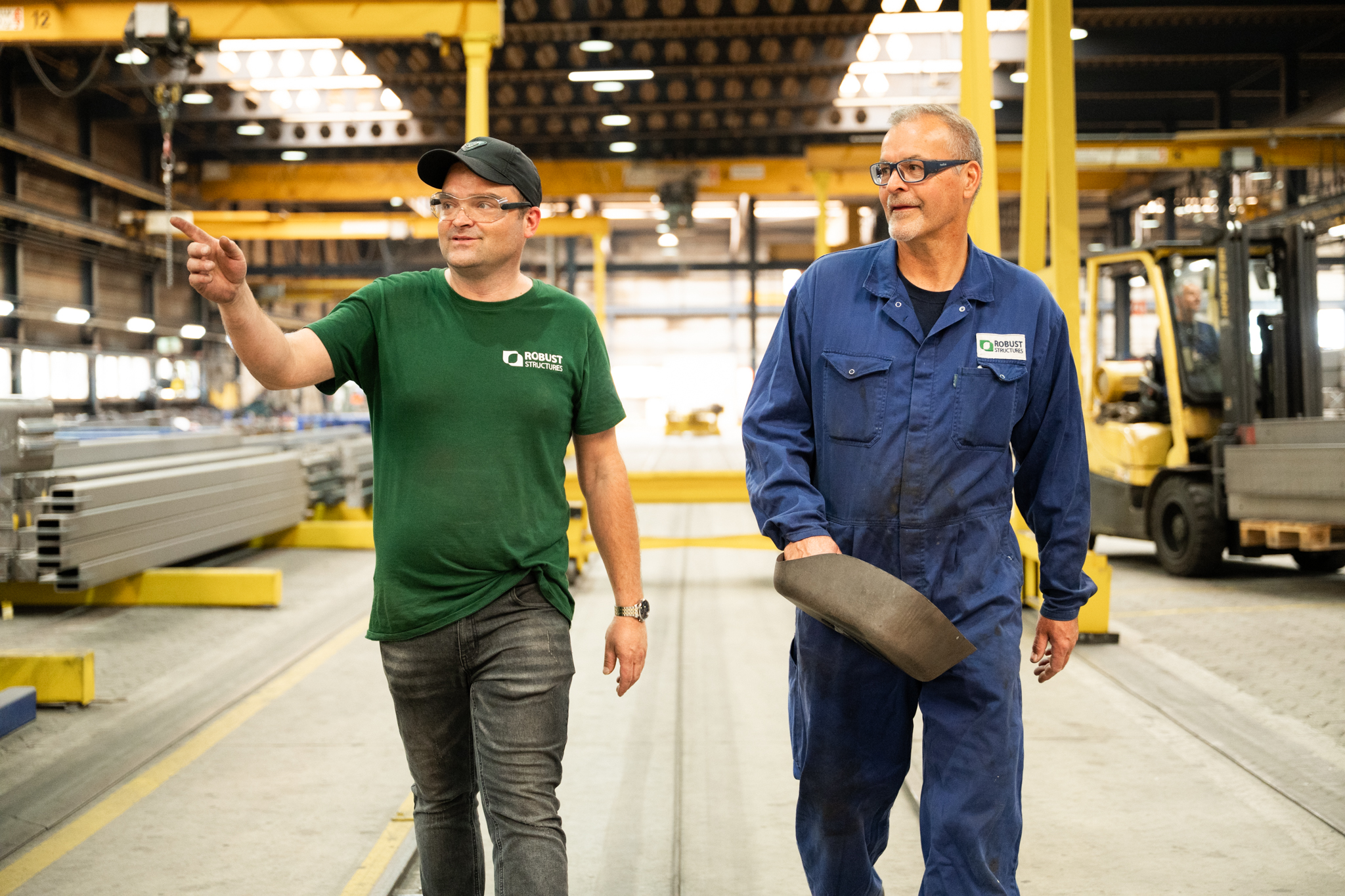 twee medewerkers van Robust Structures