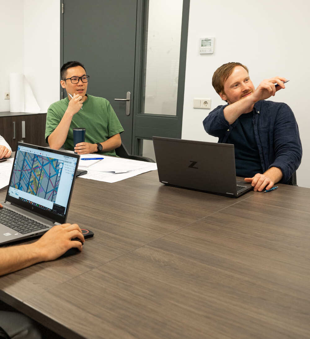 Design & build team aan het werk