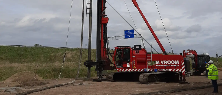 Eerste paal in heinkeszand