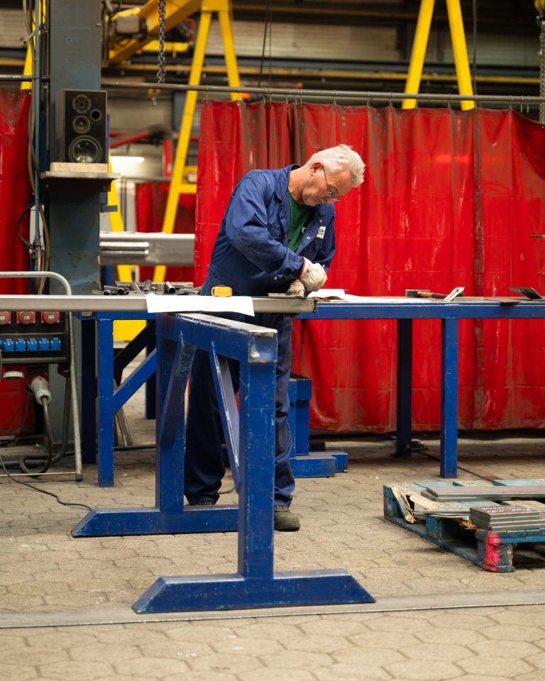 Assembly worker vacancy