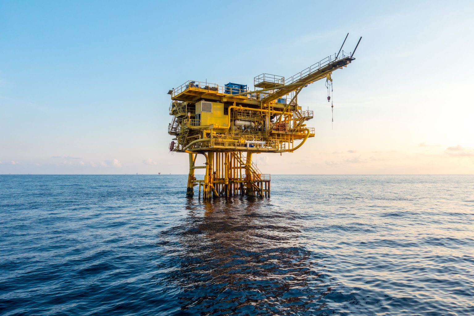 Robust Structures Robust | Full service solutions for the offshore sector